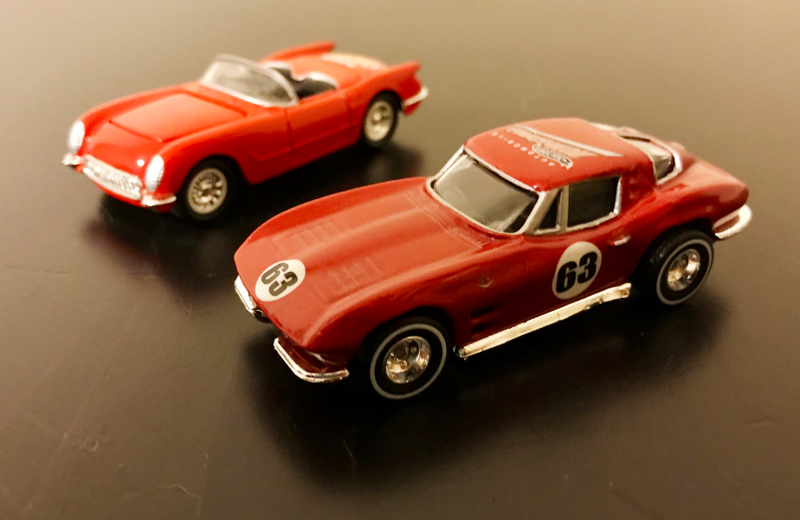 Illustration for article titled A Couple Little Red Corvettes